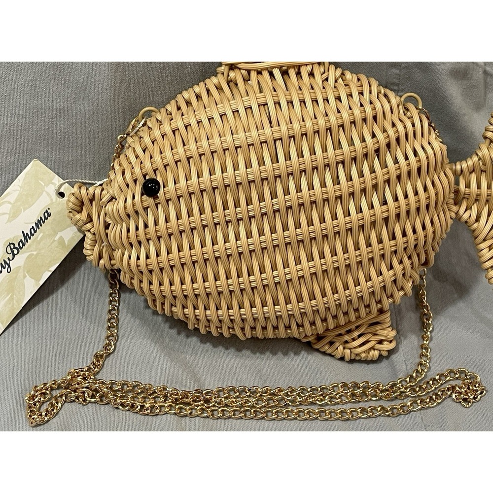 NEW Tommy Bahama Woven Natural Color Wicker Shoulder Bag Purse - Fish Shape - Picture 2 of 5